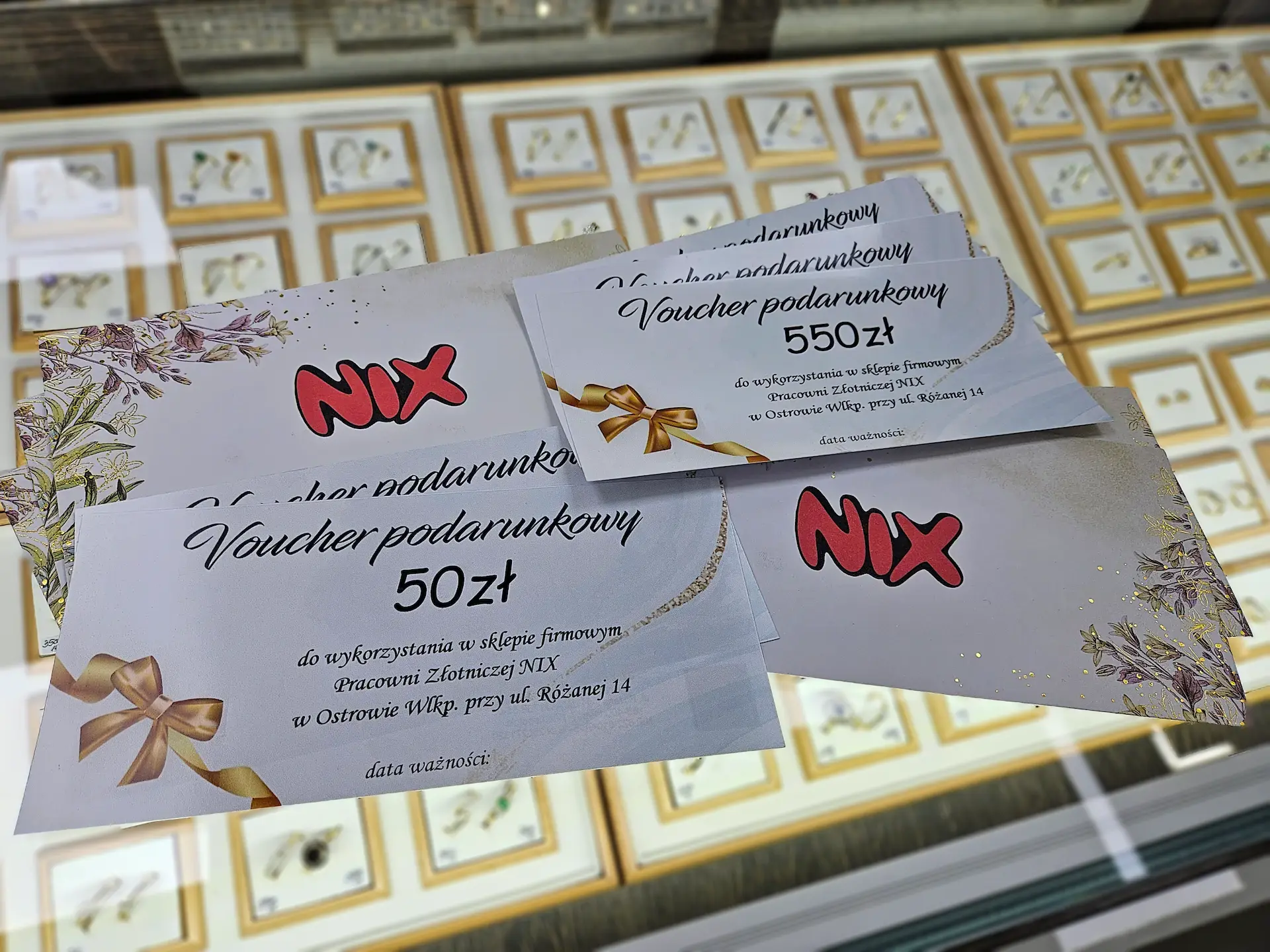 Biżuteria i zegarki Centrum Jubilerskiego NIX